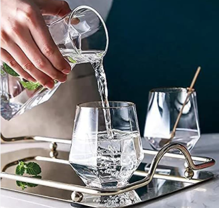 Elevating Every Sip: Luxury Drinking Glasses for the Modern Connoisseur